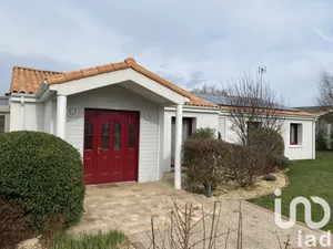 House at Palluau (85670)