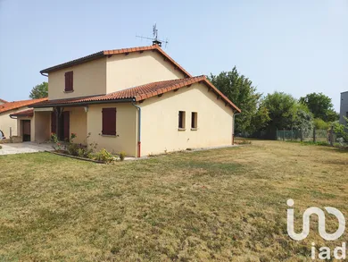 Maison à Confolens (16500)