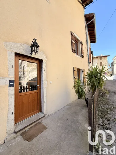 Village house in Poncin (01450)