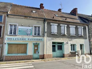 Immeuble à Beuvardes (02130)