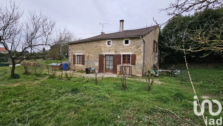 Maison 5 pièces 103 m² · à Les Adjots · 103 m² · 75 000 €