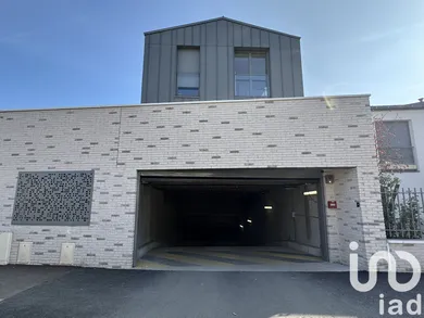 Parking à Saint-Maur-des-Fossés (94210)