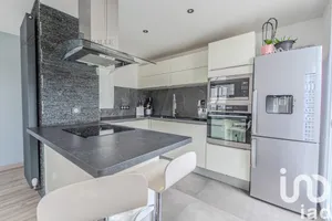 Appartement à Sainte-Geneviève-des-Bois (91700)