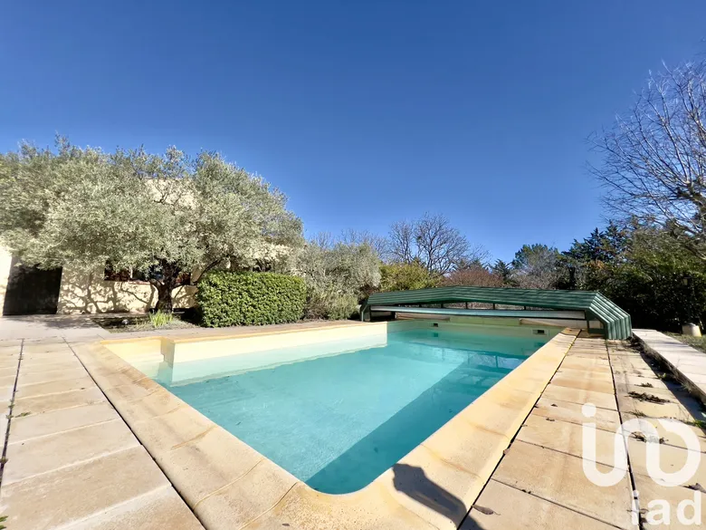 Maison 10 pièces 270 m² · à Saint-Maximin-la-Sainte-Baume · 270 m² · 830 000 €