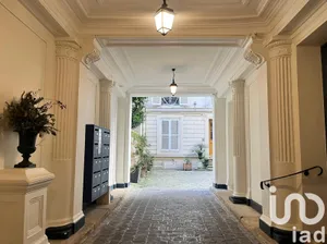 Appartement à Paris (75008)