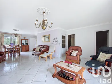 House in Le Plessis-Trévise (94420)