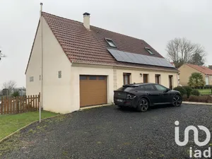 House at Maucourt (60640)