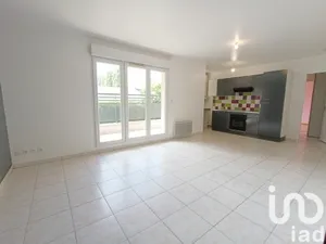 Apartment at Pontault-Combault (77340)