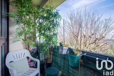 Apartment at Suresnes (92150)