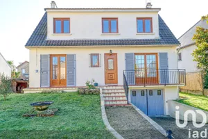 House at Saint-Leu-la-Forêt (95320)
