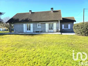 House at Ibos (65420)