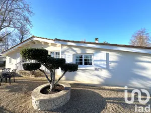 Maison à Saint-Médard-de-Guizières (33230)