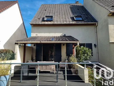 Traditional house at Tremblay-en-France (93290)