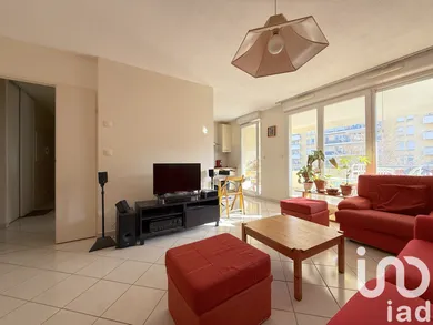 Appartement à Échirolles (38130) — 2/16