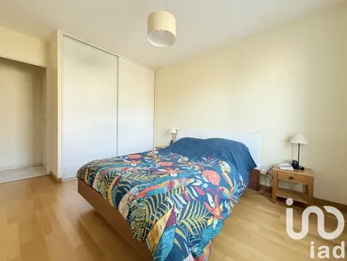 Appartement à Échirolles (38130) — 10/16