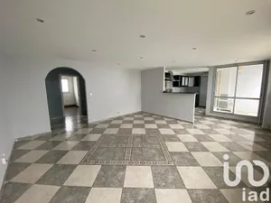 Apartment at Vénissieux (69200)