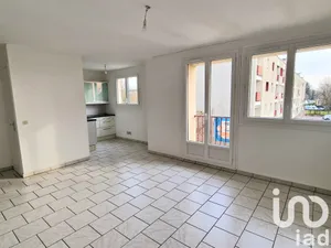Apartment at Morsang-sur-Orge (91390)