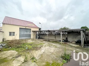 Building at Massy (91300)