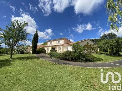 Maison à chauvigny (86300)