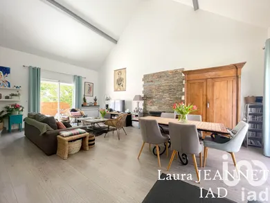 House at Vauréal (95490)