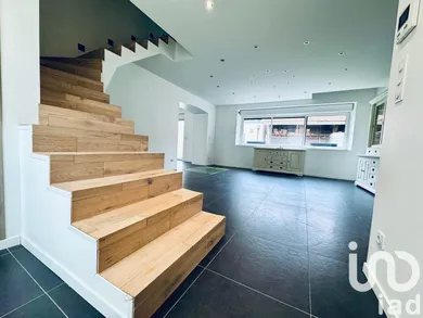 Village house at Mailly-Champagne (51500)