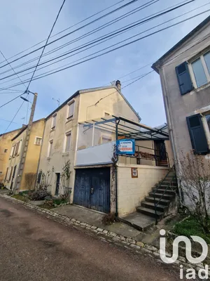 Maison de village à Ancy-le-Franc (89160)