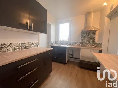 Appartement à Mantes-la-Jolie (78200)