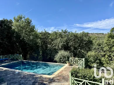 Traditional house in La Garde-Freinet (83680)