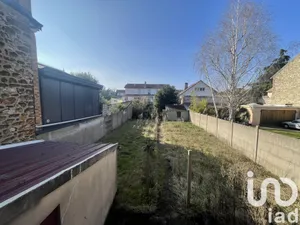 Maison à Villeneuve-le-Roi (94290)