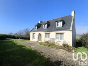 Maison à Plomodiern (29550)