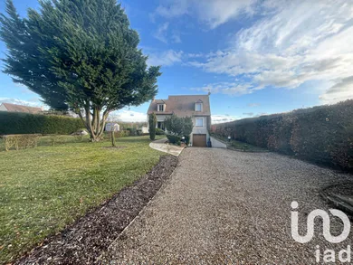 House at Follainville-Dennemont (78520)