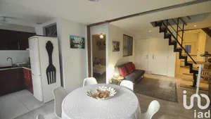 Duplex at Troyes (10000)