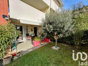 Apartment in Muret (31600)