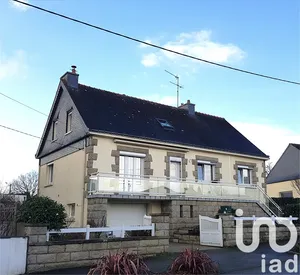 Traditional house at Malguénac (56300)