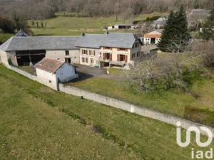 Maison de village à Saint-Arroman (65250)