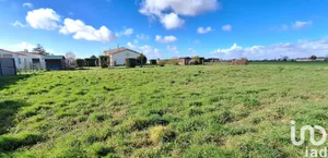 Terrain à bâtir à Saint-Vincent-sur-Jard (85520)