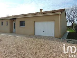Maison traditionnelle à Gours (33660)
