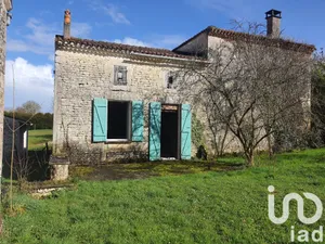 Maison à Saint Pierre de Juillers (17400)