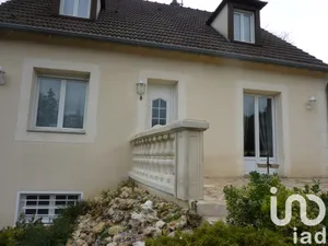 Maison à Angicourt (60940)