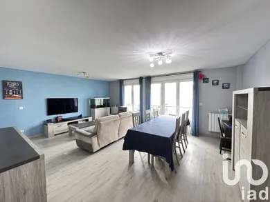Apartment at Saint-Pierre-des-Corps (37700)