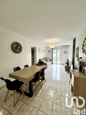 Maison traditionnelle à Vaujours (93410)