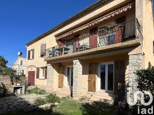 Maison traditionnelle à Hyères (83400)
