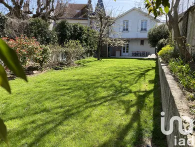 Townhouse in Reims (51100)