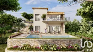 Maison traditionnelle à Les Issambres (83023)