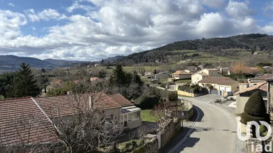 Maison de village à Colombier-le-Jeune (07270)