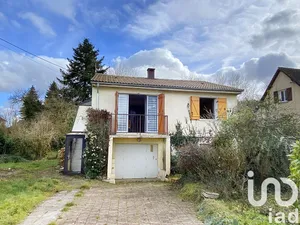 Detached house at Mézilles (89130)