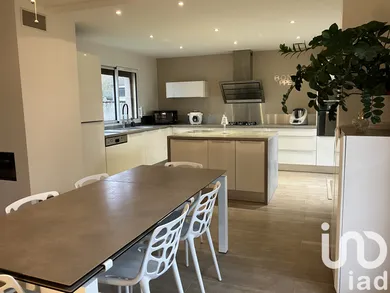 House at Fismes (51170)