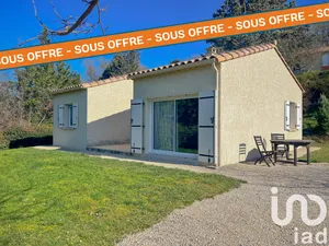 Traditional house at Lussan (30580)