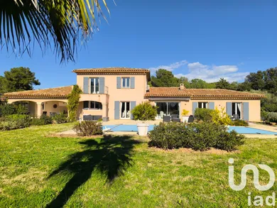 Maison traditionnelle à La Motte (83920)