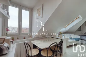 Studio at Paris (75017)